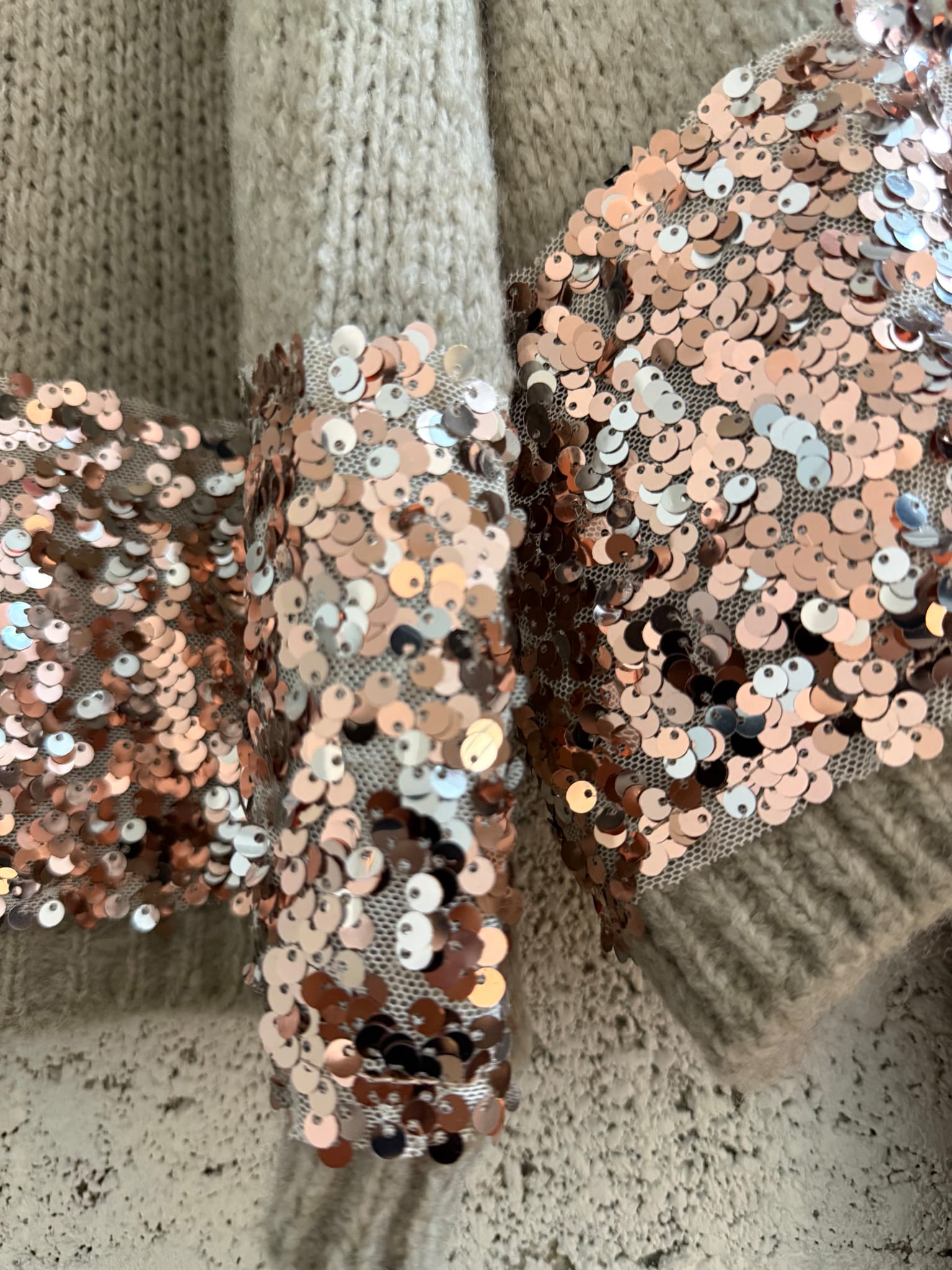 Pull à sequins