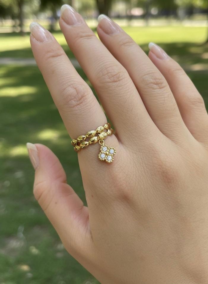 Bague pampille trèfle